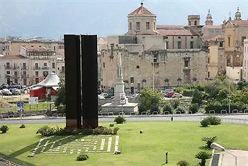 Ponte 3*
